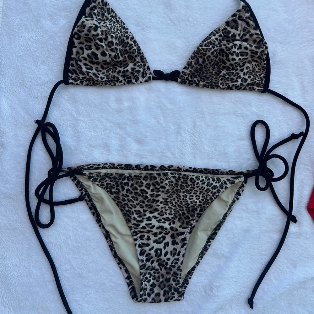 Women’s Leopard Print Black/Beige/Cream Bikini XS very good condition